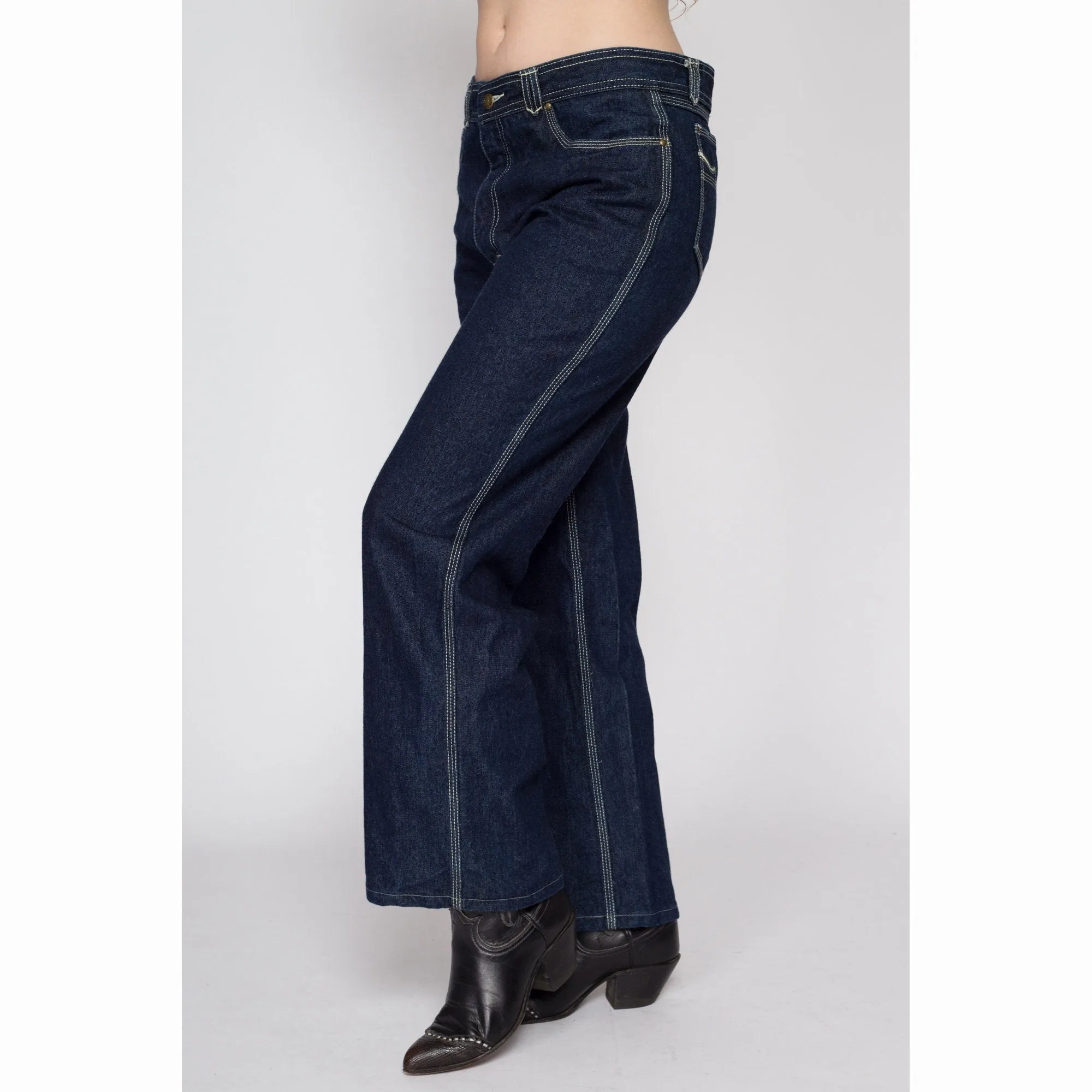 33x28 80s Dark Wash Bootcut Jeans Unisex