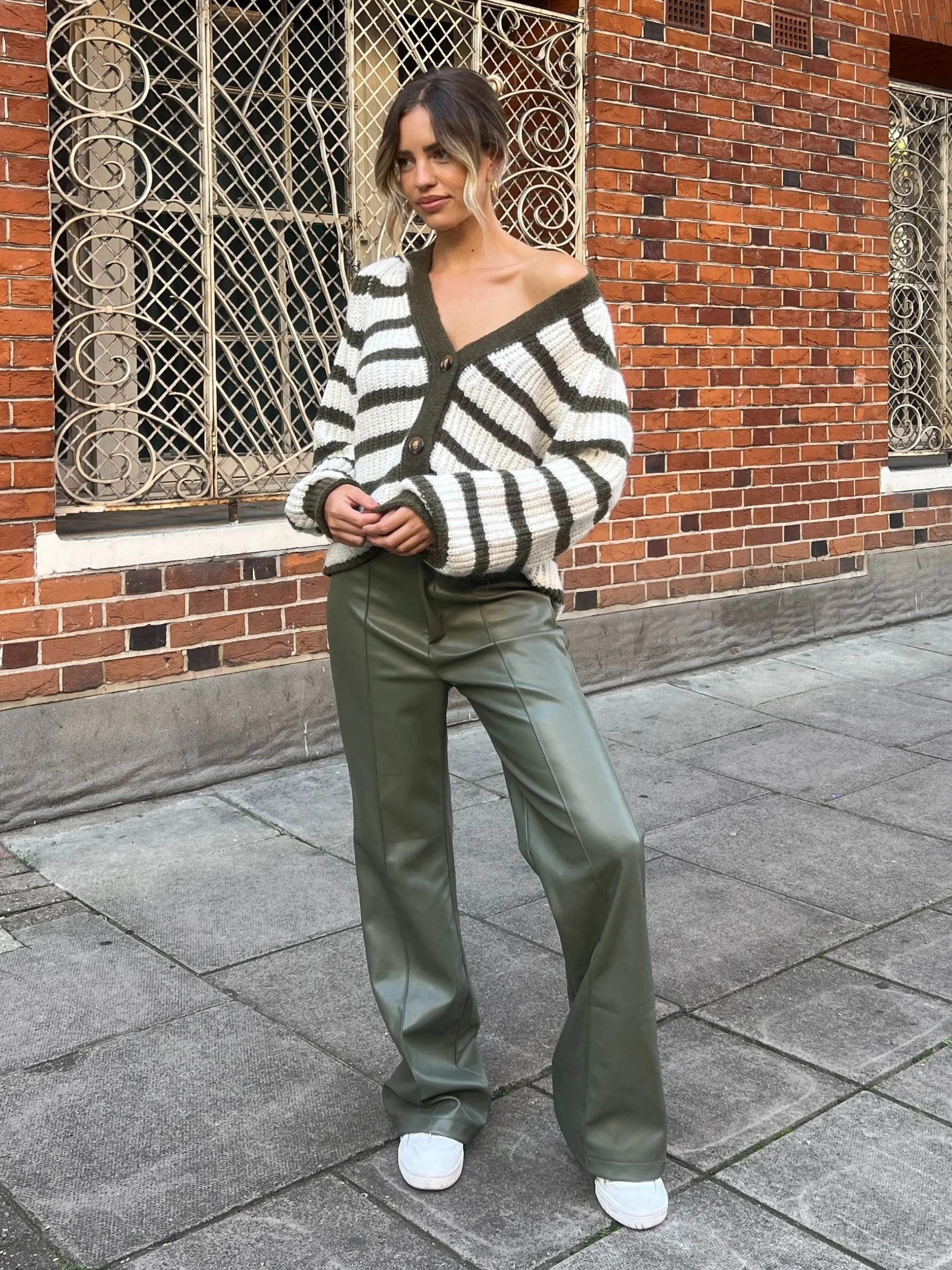 Alyssa PU Flare Trouser / Olive PU