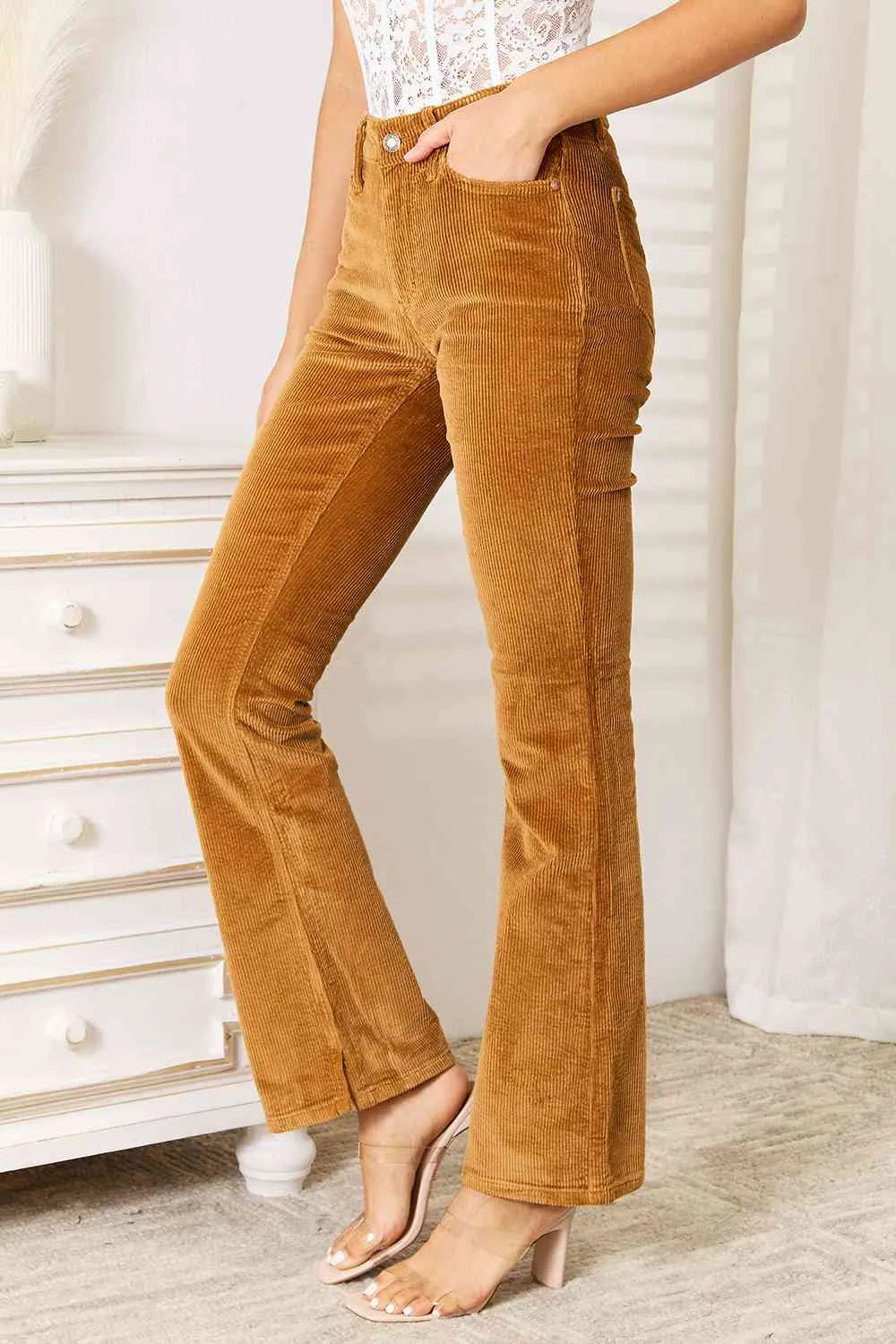 *APP EXCLUSIVE* Judy Blue Mid Rise Corduroy Pants