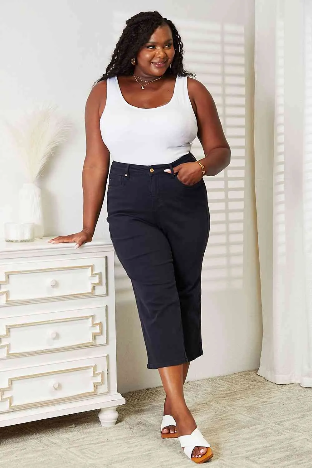 *APP EXCLUSIVE* Judy Blue Tummy Control Wide Cropped Jeans - Navy