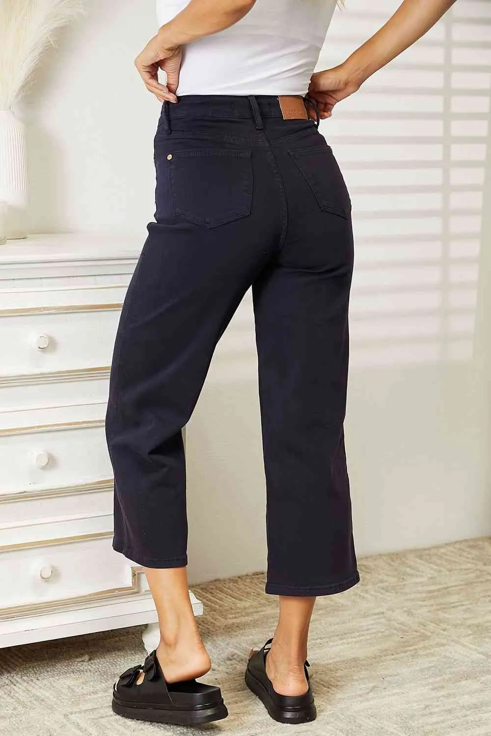 *APP EXCLUSIVE* Judy Blue Tummy Control Wide Cropped Jeans - Navy