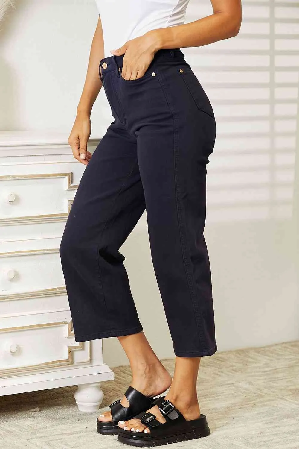 *APP EXCLUSIVE* Judy Blue Tummy Control Wide Cropped Jeans - Navy