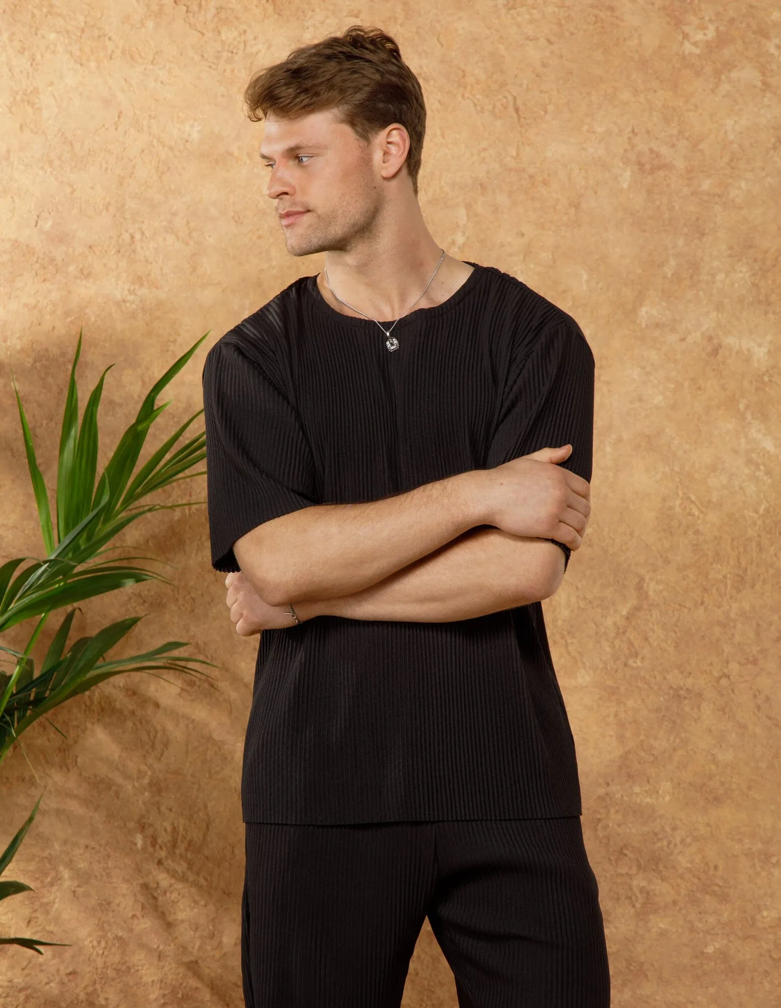 Black Relaxed Pleated T-Shirt