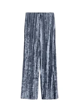 BLUE PLEATED VELVET PANTS