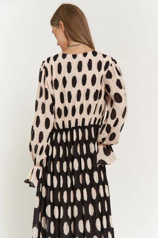 Davi & Dani Polka Dot Ruffled Long Sleeve Pleated Maxi Dress