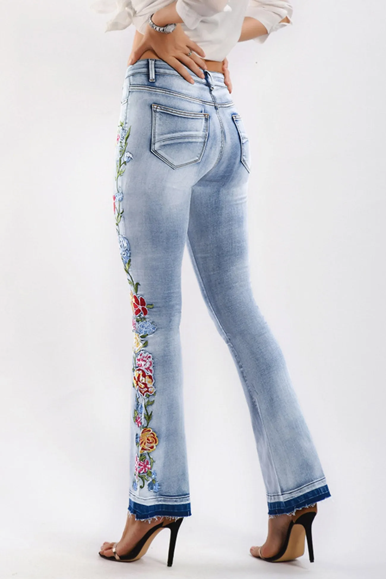 Embroidery Flared Denim Pants