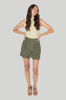 Frame - Pleated Wide Cuff Short in Military Green