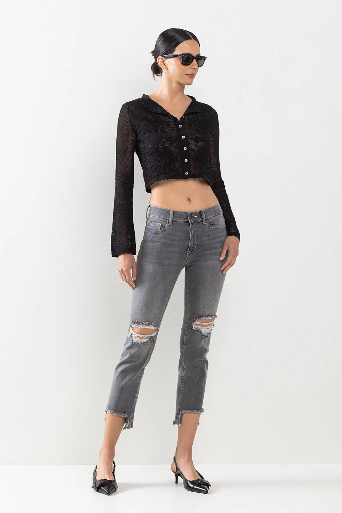 HIGH RISE ANKLE KICK FLARE JEANS WITH DISTRESSING / SP-P10674