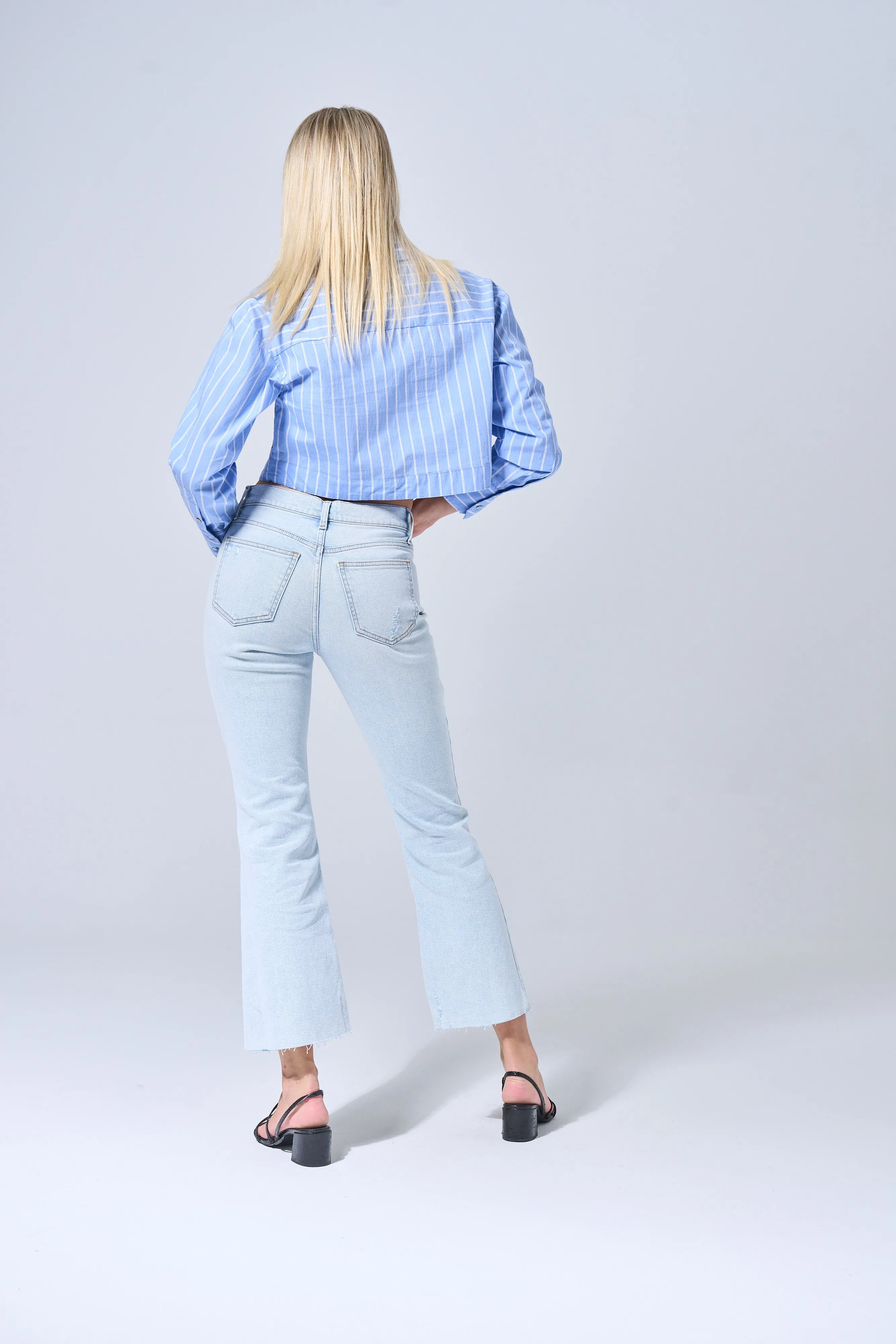 HIGH RISE STRETCH SLIM CROP BOOTCUT IN SUPER LIGHT    /  SP-P12114SL