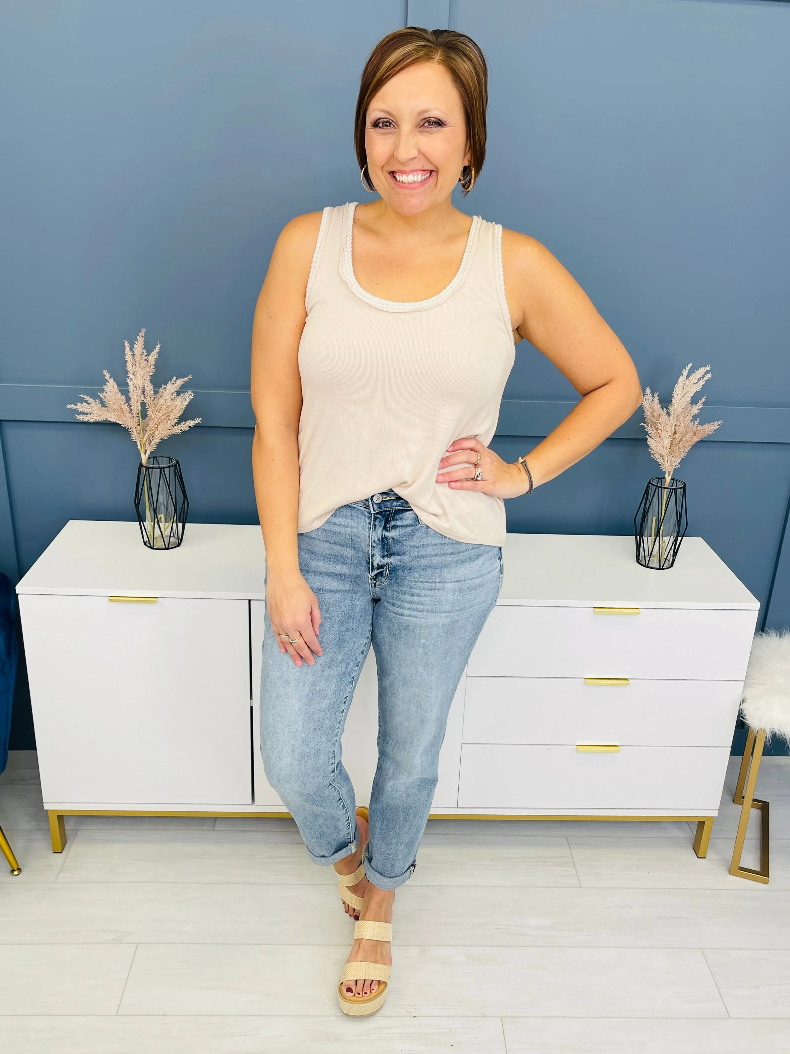 Judy Blue The Bleach Boys Midrise Boyfriend Jeans in Reg/Curvy