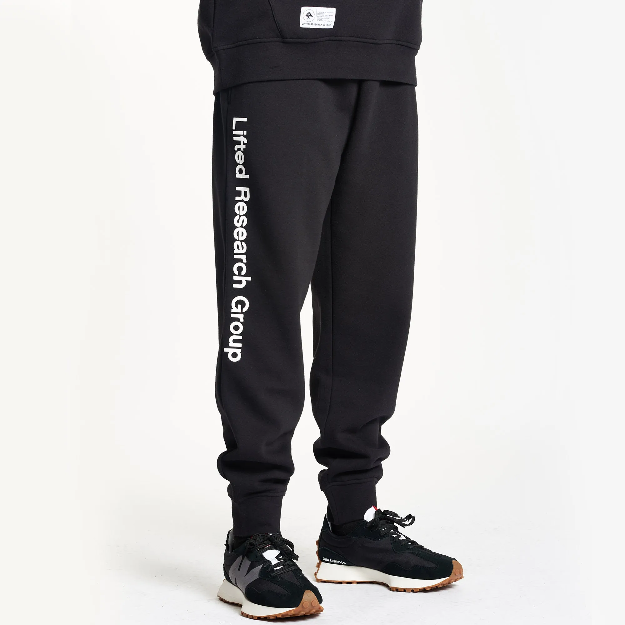 LIFTED SCRIPT JOGGER SWEATPANTS - BLACK