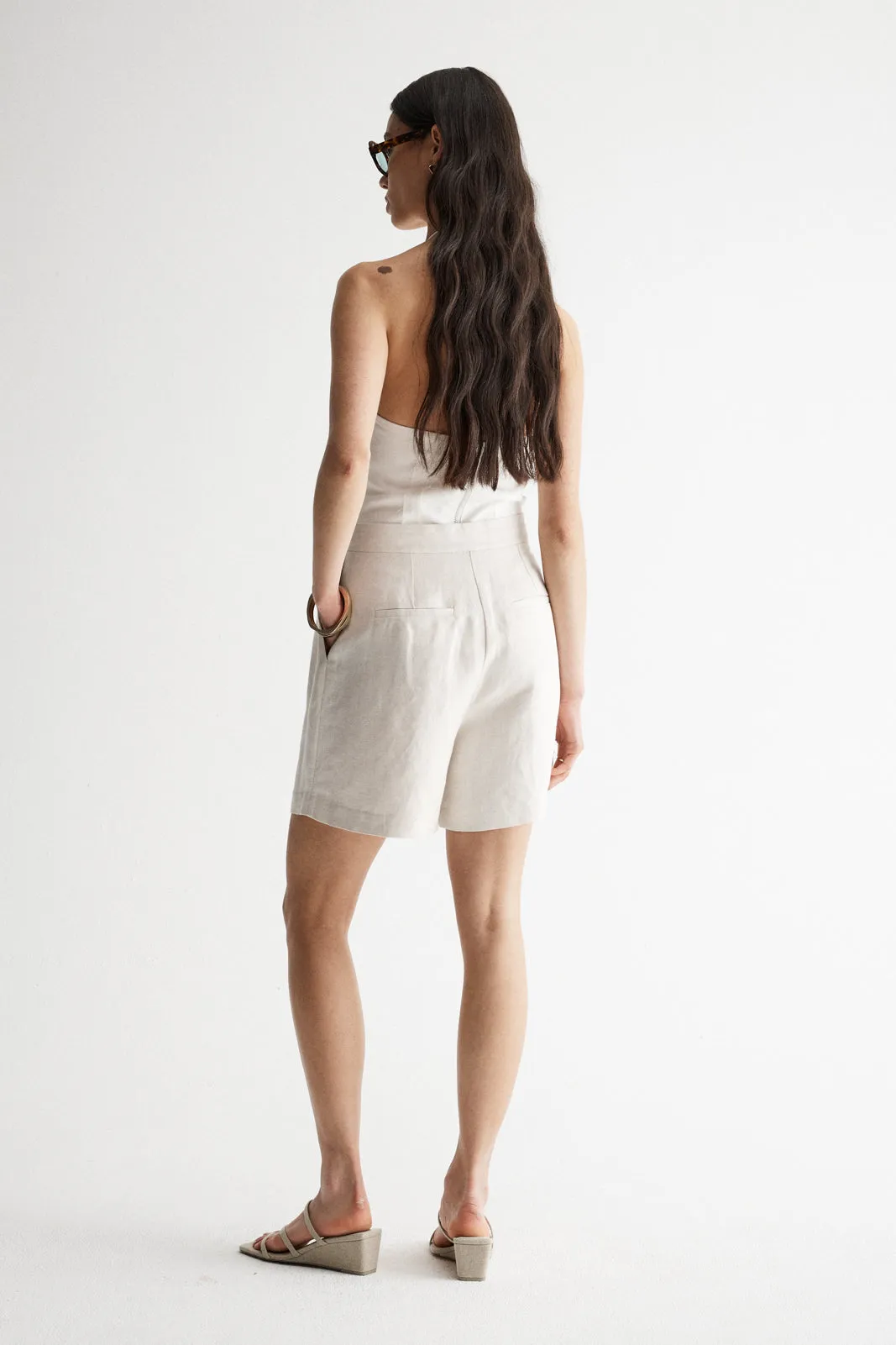 Linna Short Natural