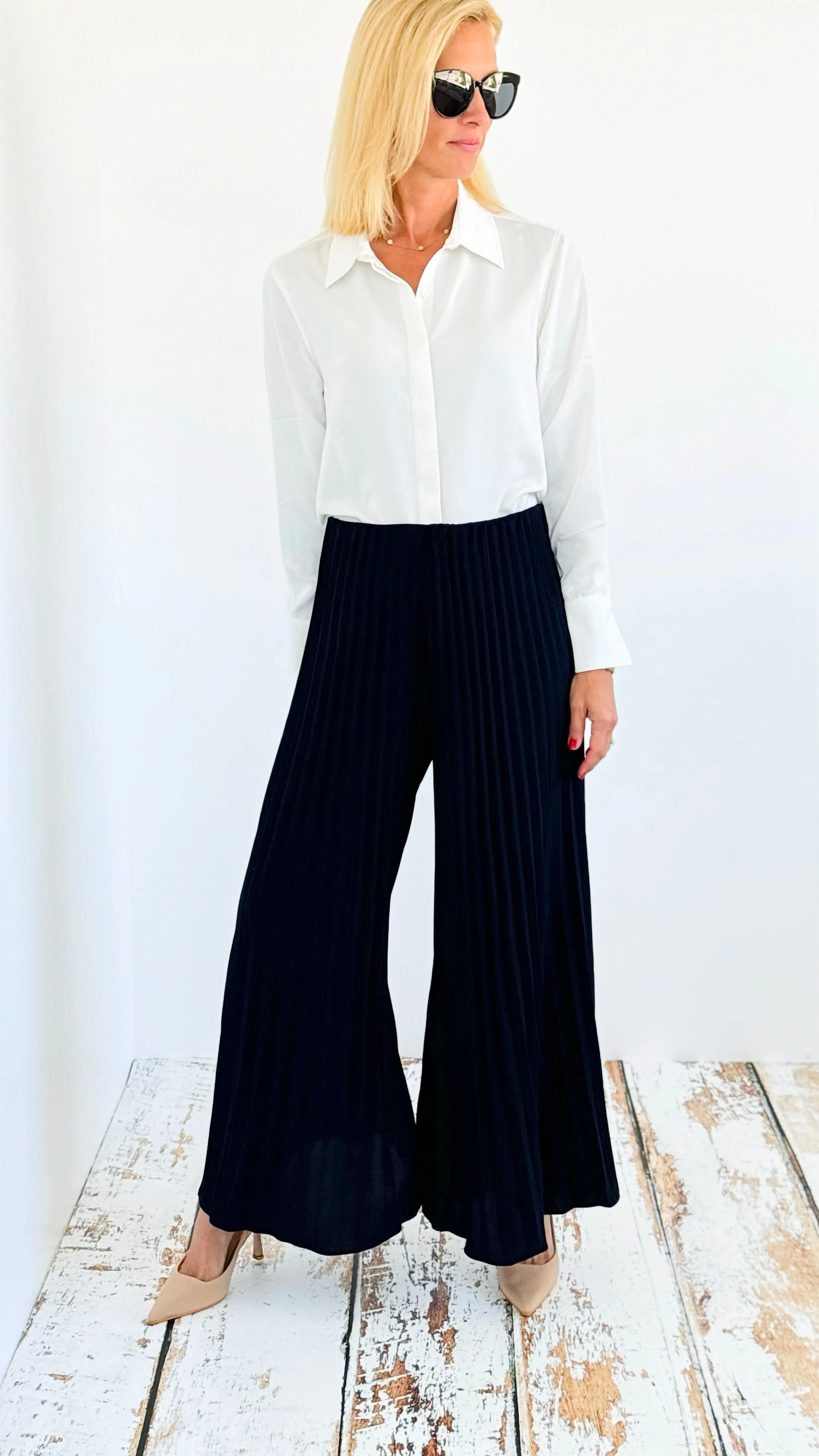 Pleated Wide Leg Pants - Navy