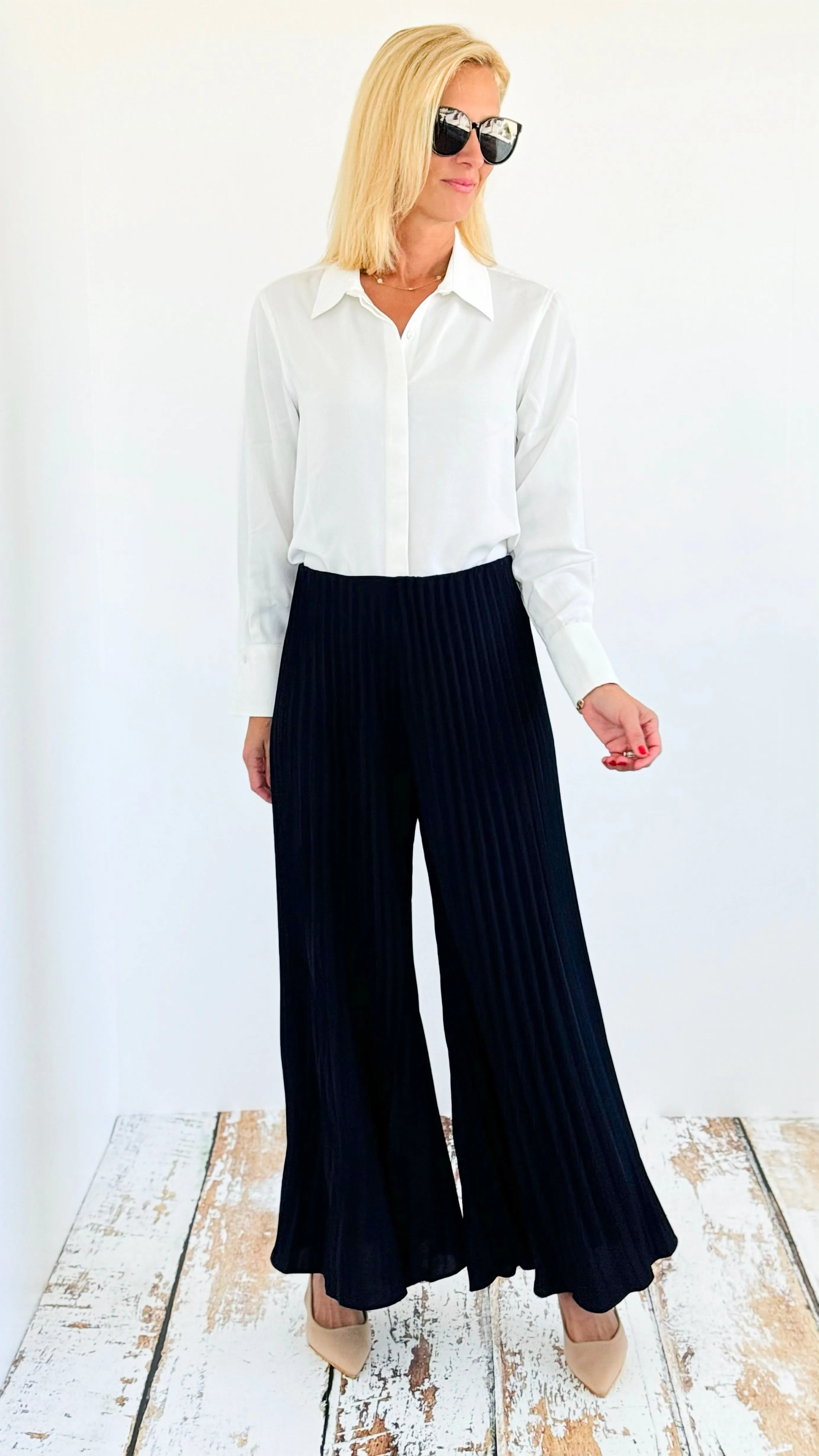 Pleated Wide Leg Pants - Navy