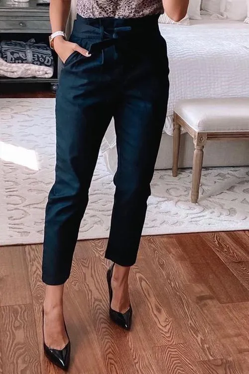 Pockets Belted Straight-leg Pants