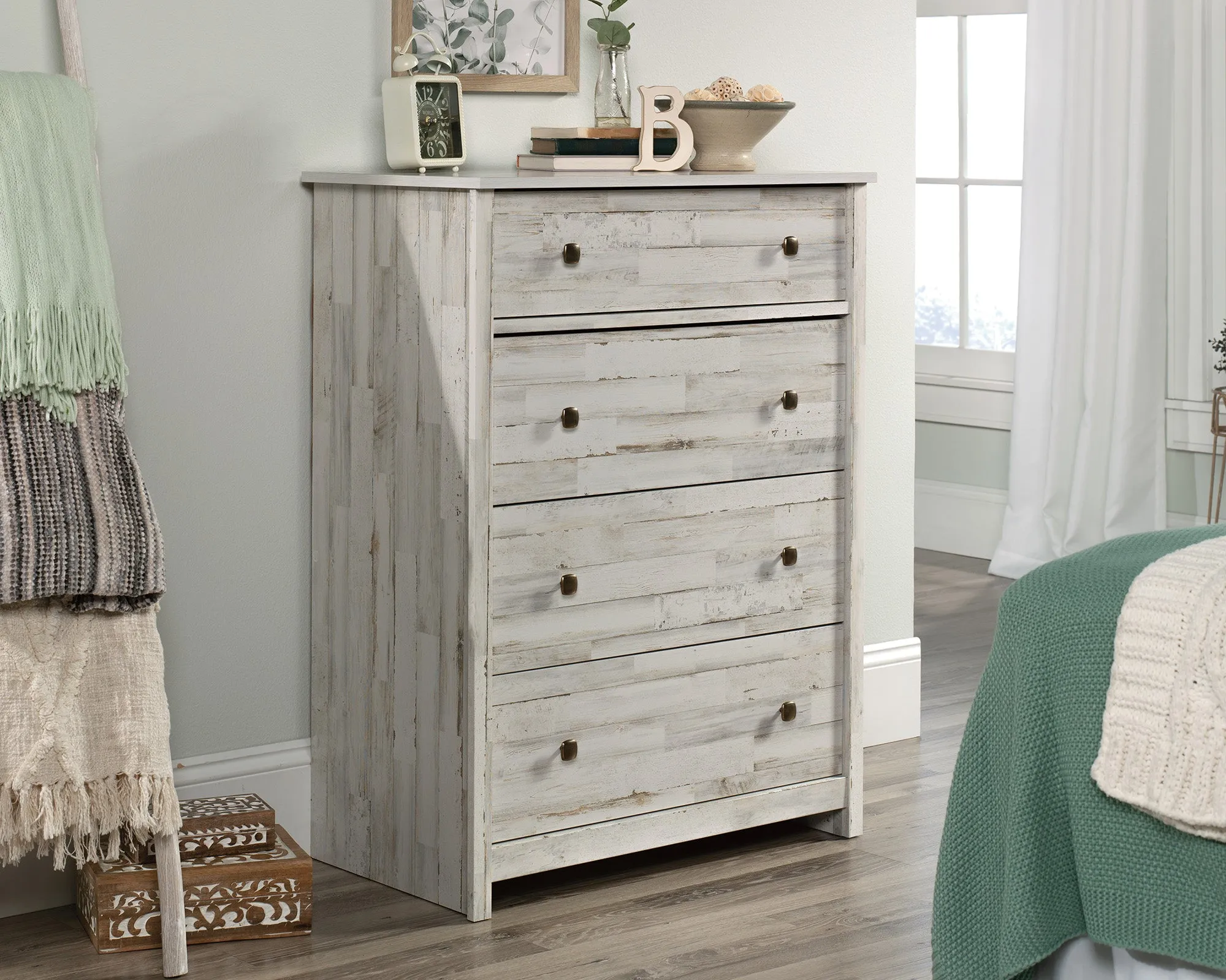 River Ranch 4-Drawer Chest White Plank