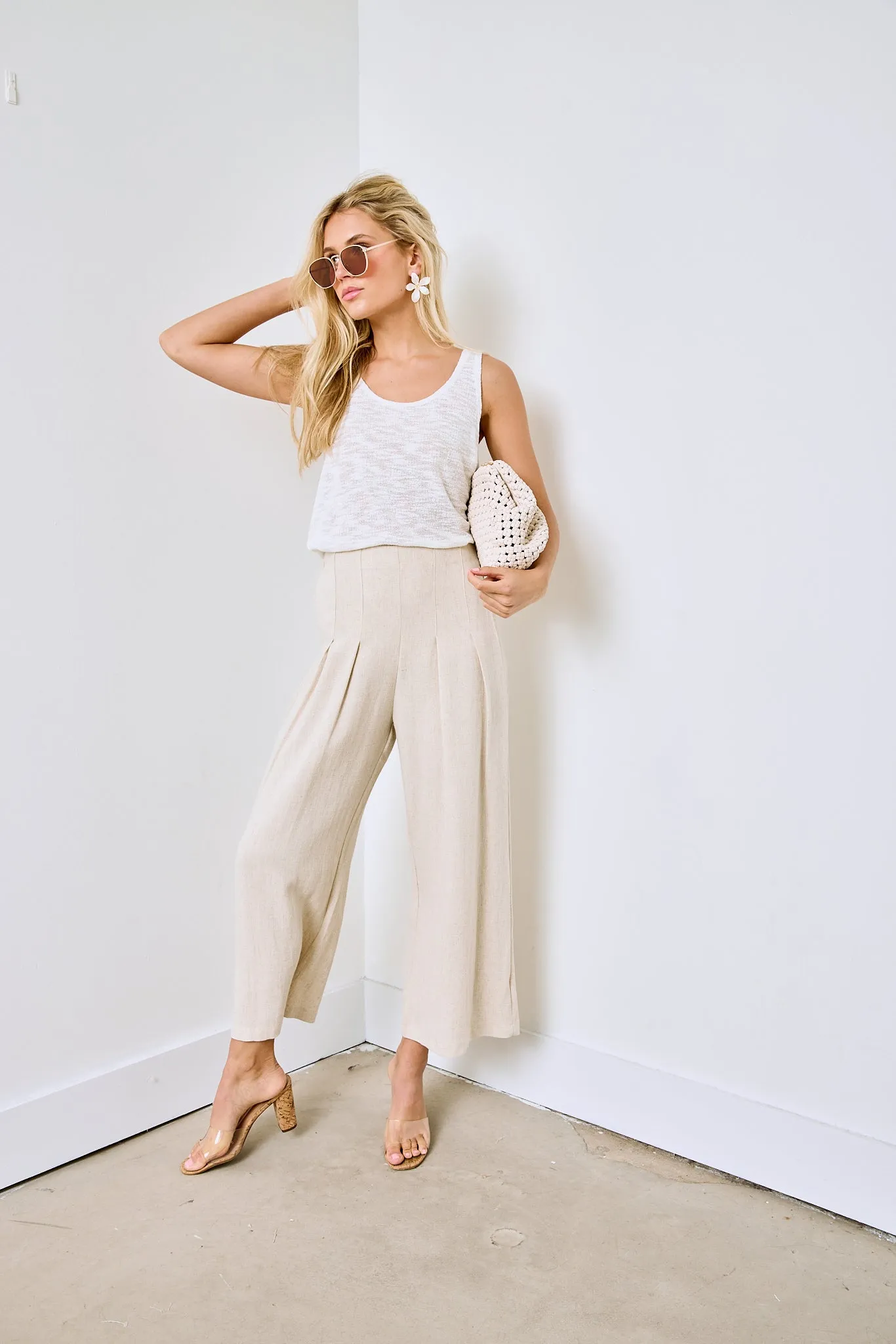 SALE - Naomi Pleated Cropped Linen Pants