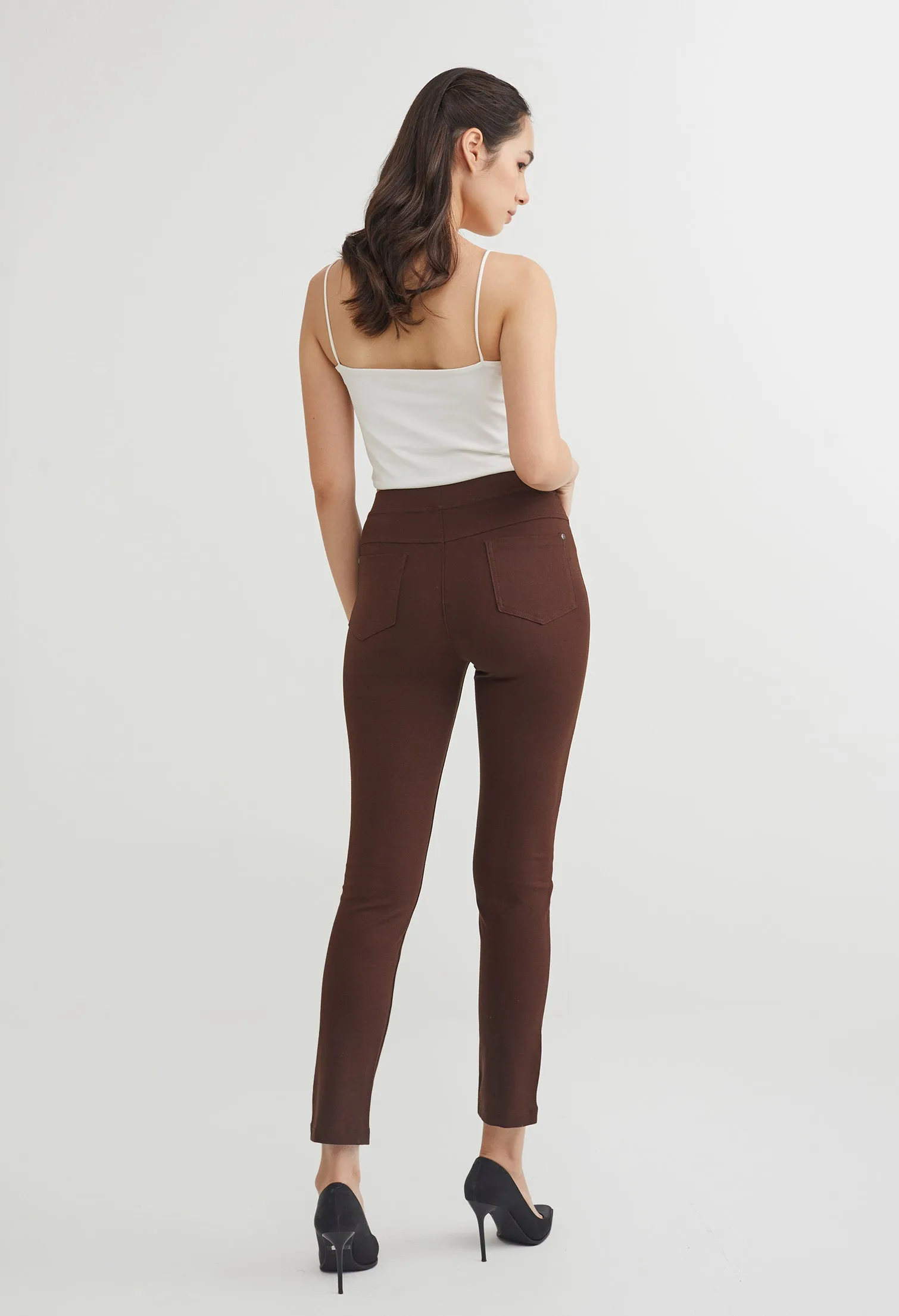 Tapered Elastic Trousers