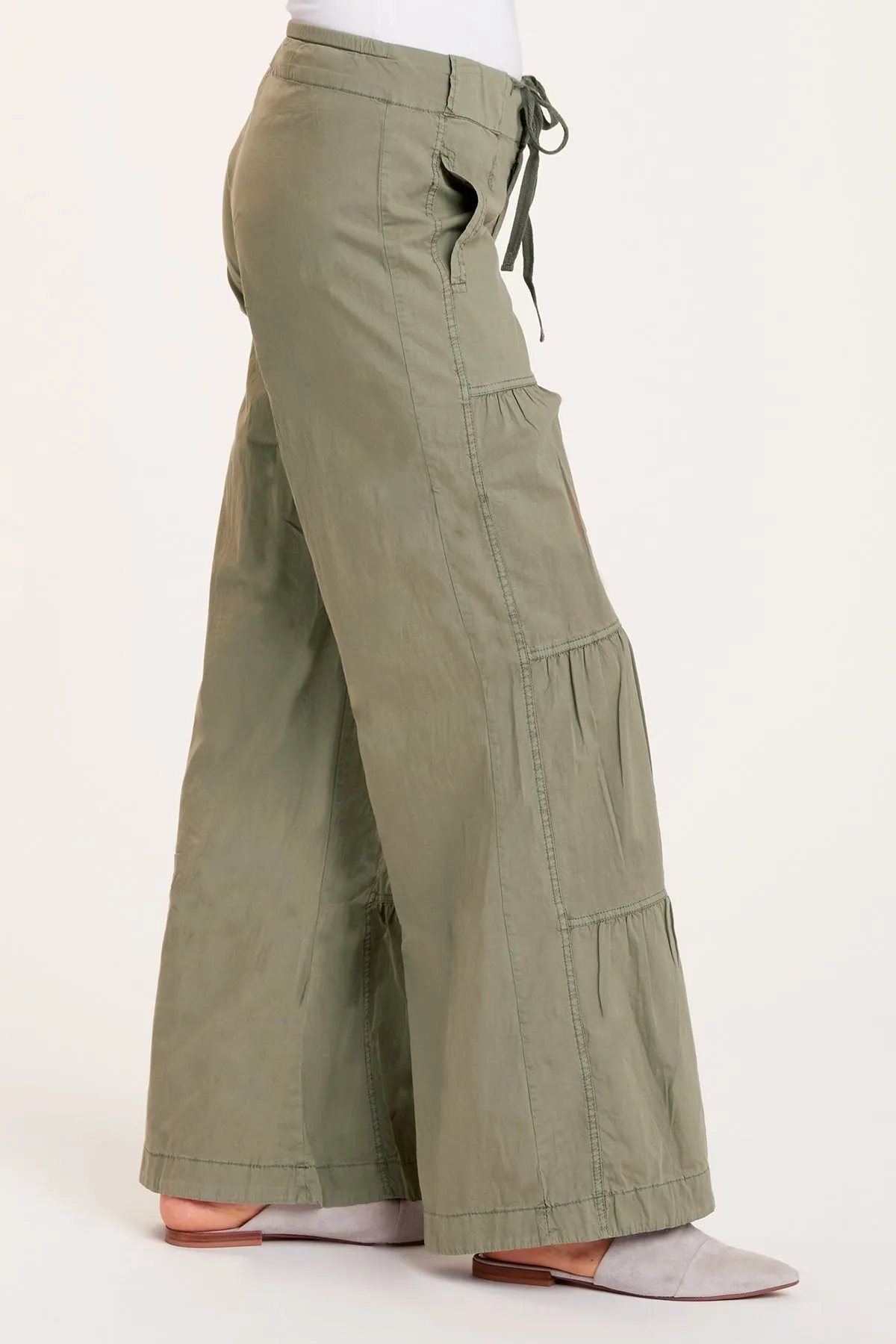 Terraced Wide Leg Pant