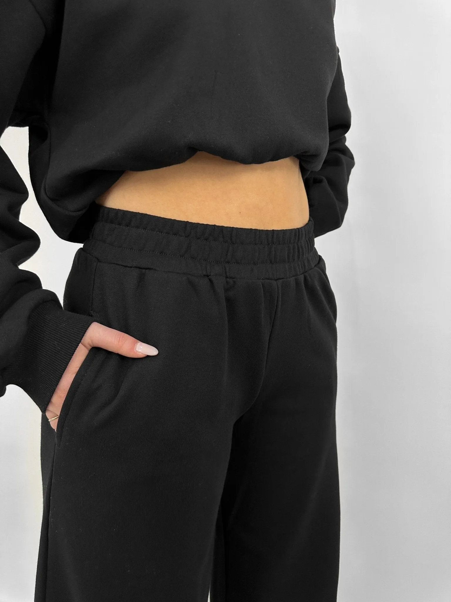 Wide Leg Relaxed Sweatpants